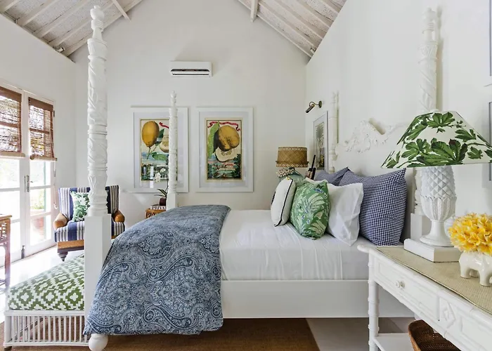 Pineapple Hill 4 Bed Luxury Villa Seminyak