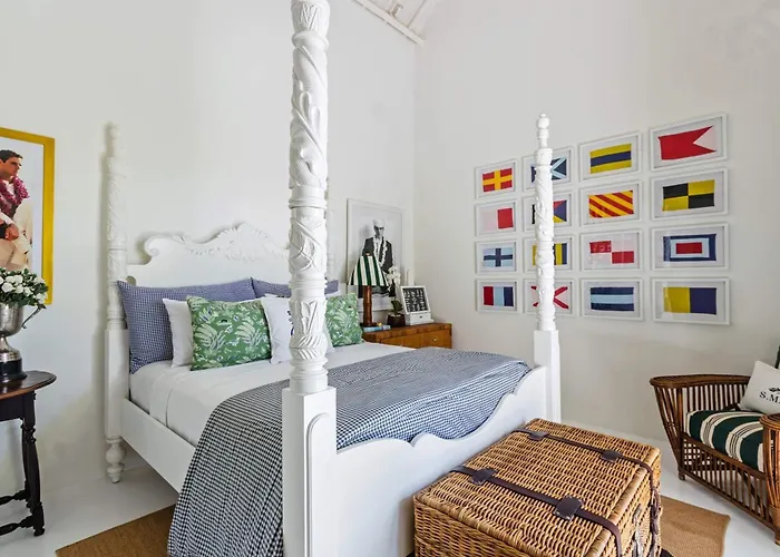 Villa Pineapple Hill 4 Bed Luxury
