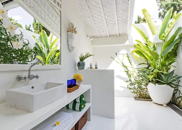 Pineapple Hill 4 Bed Luxury * Seminyak