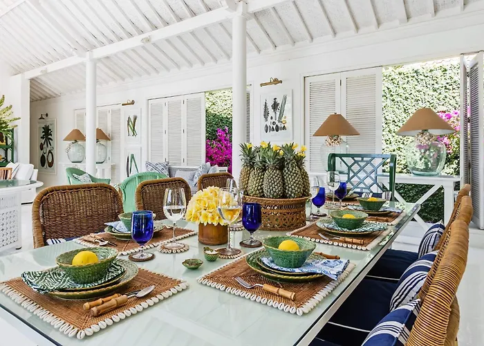 Pineapple Hill 4 Bed Luxury Villa
