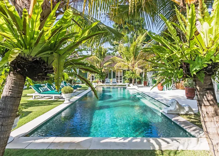 Pineapple Hill 4 Bed Luxury